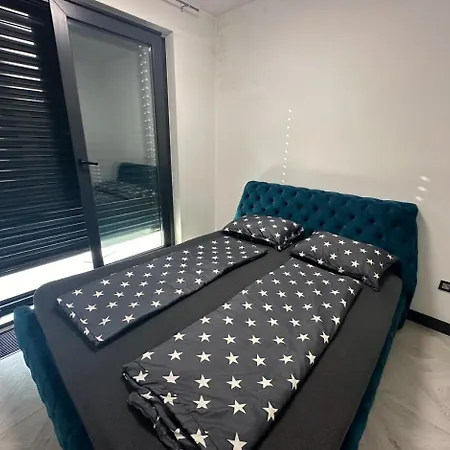 Horman Penthouse Bulevar 아파트 사라예보