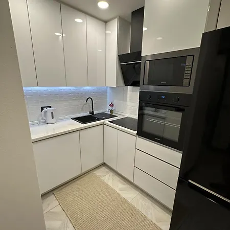 Horman Penthouse Bulevar 아파트 *